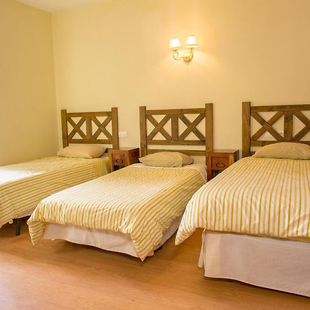 Conjunto Entre Acebos Guest House Sotillo de Sanabria Exterior photo