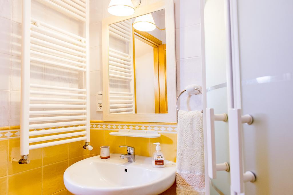 Conjunto Entre Acebos Guest House Sotillo de Sanabria Exterior photo